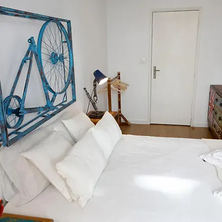 Falua - By Mayoral * Lisboa